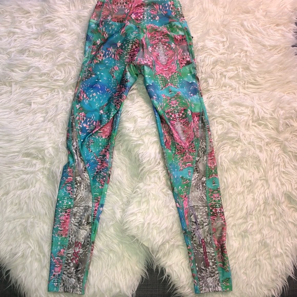 🎀Rose🎀 - Picture 2 of 6